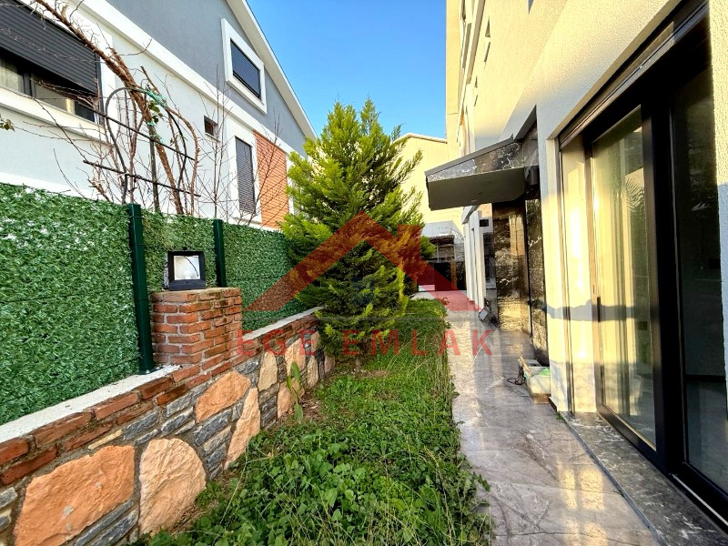 Didim'de Satılık 3+1 Ayrı Mutfaklı Villa