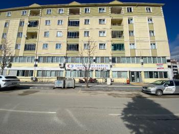 GÜVENAY - ÇORUM BUHARAEVLER MAH. DR.SADIK CADDESİ KİRALIK 1200 M2 İŞYERİ