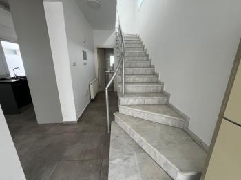 YENİKENT'DE  SATILIK 4+1 TAM MÜSTAKİL VİLLA 