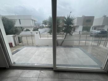 YENİKENT'DE  SATILIK 4+1 TAM MÜSTAKİL VİLLA 