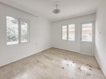 Marmaris İçmeler’de Sahile 500m Tadilatlı 2+1 Amerikan Mutfak Satılık 70m² Daire