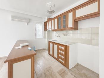 Marmaris İçmeler’de Sahile 500m Tadilatlı 2+1 Amerikan Mutfak Satılık 70m² Daire