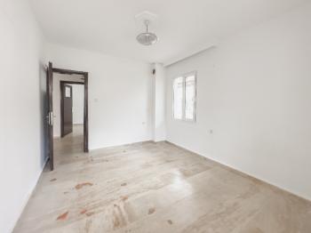 Marmaris İçmeler’de Sahile 500m Tadilatlı 2+1 Amerikan Mutfak Satılık 70m² Daire