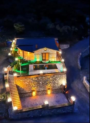 NAİPLİ KÖYÜ’NDE ZAMANA MEYDAN OKUYAN ÖZEL TAŞ EV! Fiyat: 15.000.000 TL