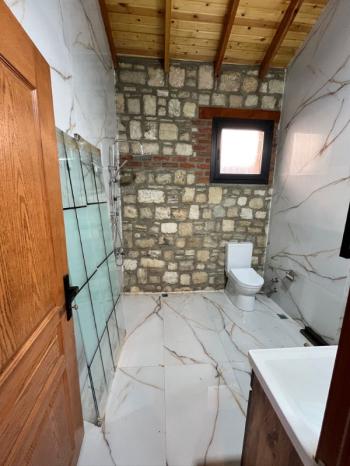 NAİPLİ KÖYÜ’NDE ZAMANA MEYDAN OKUYAN ÖZEL TAŞ EV! Fiyat: 15.000.000 TL