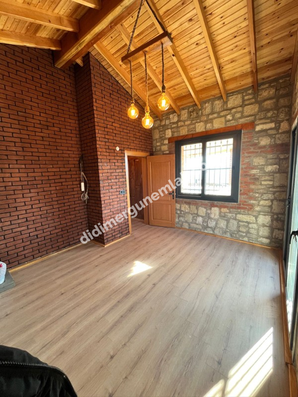 NAİPLİ KÖYÜ’NDE ZAMANA MEYDAN OKUYAN ÖZEL TAŞ EV! Fiyat: 15.000.000 TL