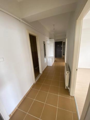 GÜVENAY - ÇORUM KALE LOZANEVLER ARKASI 3+1 SATILIK DAİRE 