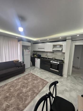 SEVİLLER MAH. KİRALIK EŞYALI 1+1 DAİRE