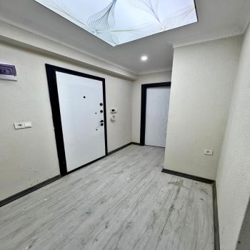 BAHÇEŞEHİR LOKASYONLU SIFIR LÜX 2+1 DAİRE