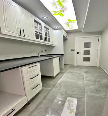 BAHÇEŞEHİRE KOMŞU EMSALSİZ 2+1 SIFIR LÜX DAİRE