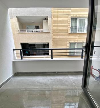 BAHÇEŞEHİRE KOMŞU EMSALSİZ 2+1 SIFIR LÜX DAİRE