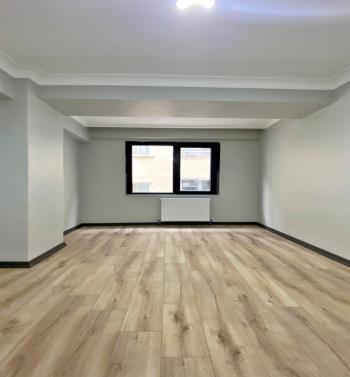 BAHÇEŞEHİRE KOMŞU EMSALSİZ 2+1 SIFIR LÜX DAİRE