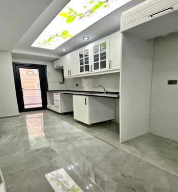 BAHÇEŞEHİRE KOMŞU EMSALSİZ 2+1 SIFIR LÜX DAİRE