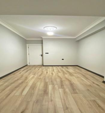 BAHÇEŞEHİRE KOMŞU EMSALSİZ 2+1 SIFIR LÜX DAİRE