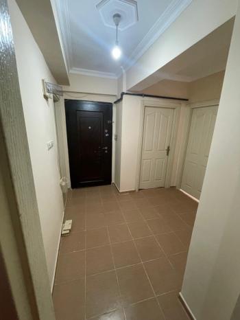 BAHÇEŞEHİR BÖLGESİNE YAKIN TAŞINMAYA HAZIR 2+1