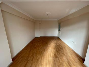 BAHÇEŞEHİR BÖLGESİNE YAKIN TAŞINMAYA HAZIR 2+1