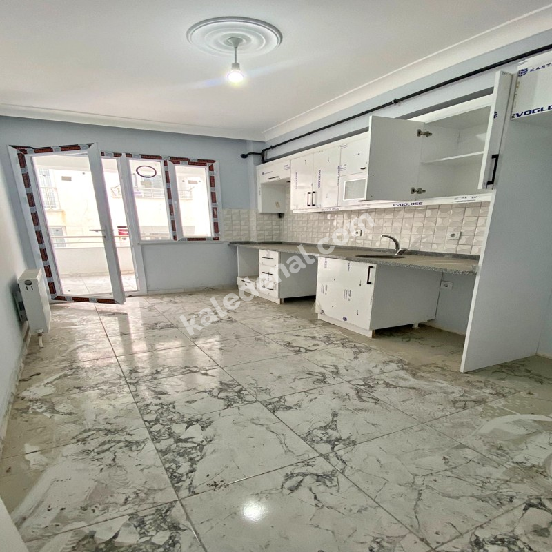 AKBATI AVMYE KOMŞU 3+1 SIFIR LÜX DAİRE