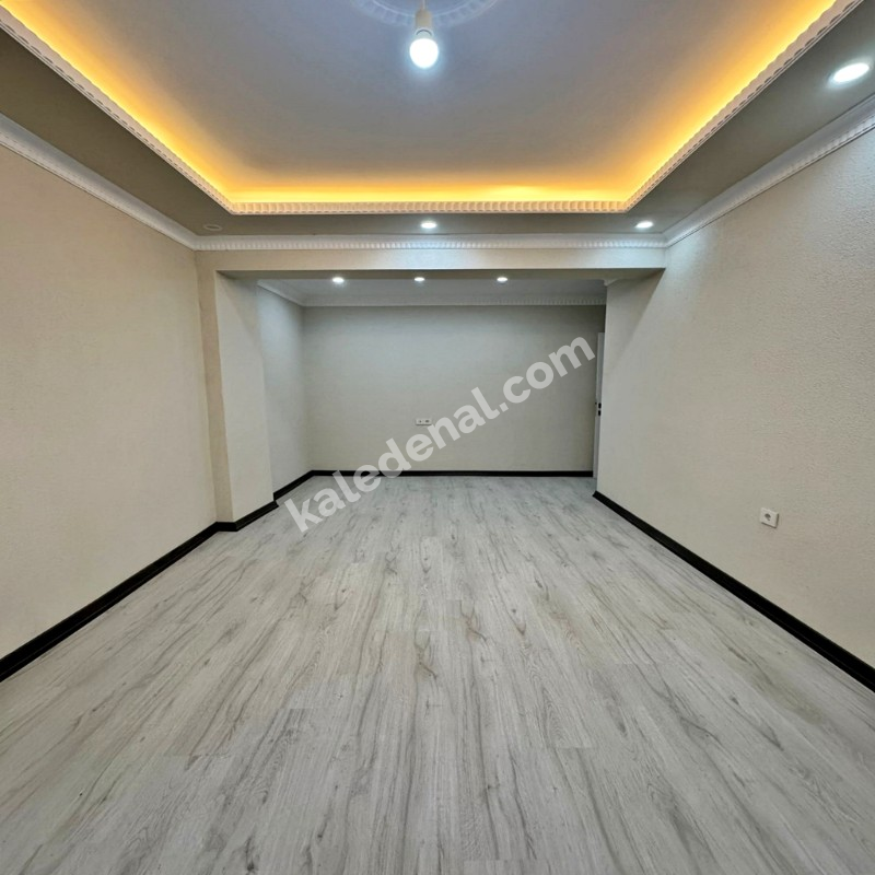 BAHÇEŞEHİR LOKASYONLU SIFIR LÜX 2+1 DAİRE
