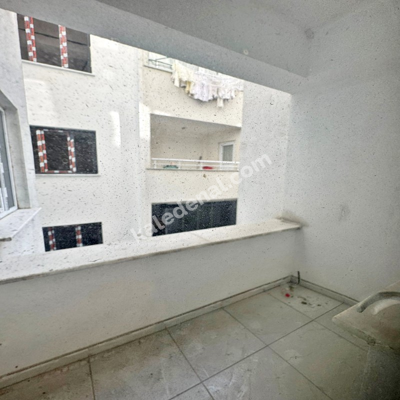 BAHÇEŞEHİR LOKASYONUNDA SATILIK SIFIR 3+1