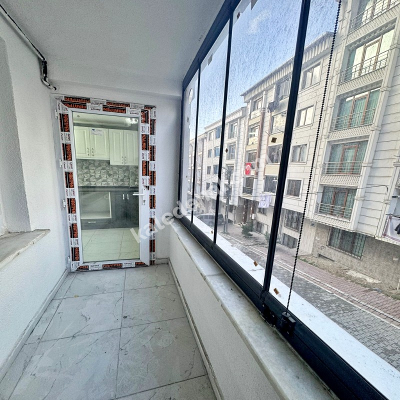 BAHÇEŞEHİR LOKASYONUNDA SATILIK SIFIR 3+1