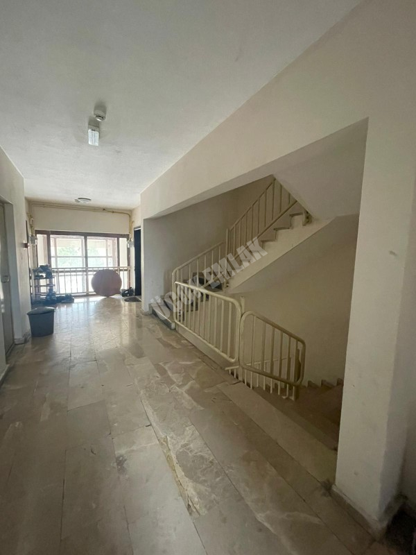 AFYON ÜÇOK EMLAKTAN SAHİPATA TOKİ KONUTLARINDA 2+1 87M² TEMİZ BAKIMLI KİRALIK DAİRE 