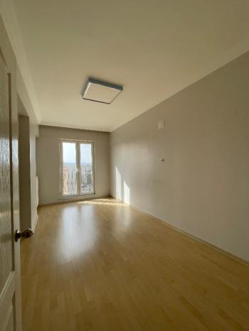 GÜVENAY - ÇORUM TAVUKLUK HZ.ÖMER CAMİİ CİVARI 3+1 KIRALIK DAİRE 