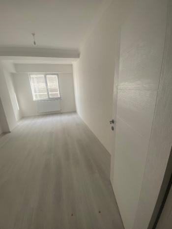 GÜVENAY - ÇORUM ULUKAVAK MAH. OSMANCIK CADDESİ ÜZERİ KİRALIK DAİRE