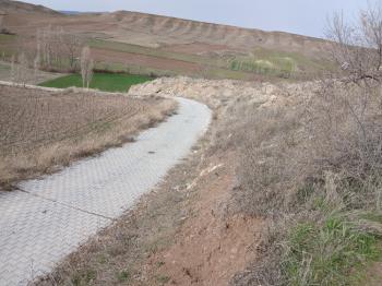 GÜVENAY -  ÇORUM PINARCIK KÖYÜ MEVKİİ SATILIK HOBİ BAHÇESİ 