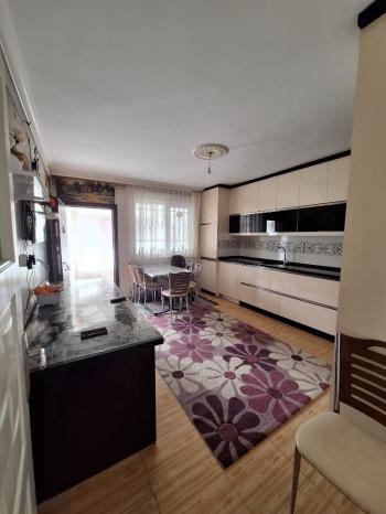 GÜVENAY - ÇORUM ÜÇTUTLAR MAH. BİNEVLER’DE  SATILIK 7+1 TRİPLEKS VİLLA
