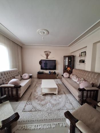 GÜVENAY - ÇORUM ÜÇTUTLAR MAH. BİNEVLER’DE  SATILIK 7+1 TRİPLEKS VİLLA