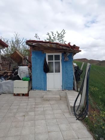 GÜVENAY - ÇORUM MERKEZ PINARCIK KÖYÜ  MEVKİİ EVİ OLAN SATILIK HOBİ BAHÇESİ
