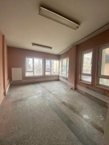 GÜVENAY - ÇORUM YENİYOL MAH. GAZİ CADDESİ ÜZERİ KİRALIK OFİS