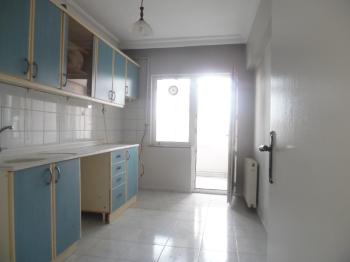 DEVLET HASTANESİNE YAKIN 3+1 KİRALIK DAİRE 