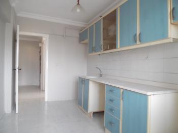 DEVLET HASTANESİNE YAKIN 3+1 KİRALIK DAİRE 
