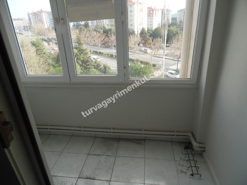 DEVLET HASTANESİNE YAKIN 3+1 KİRALIK DAİRE 