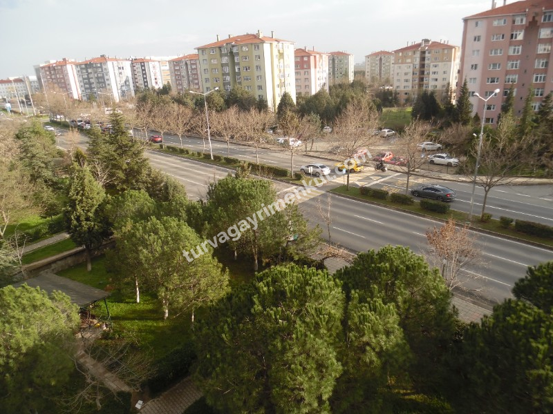 DEVLET HASTANESİNE YAKIN 3+1 KİRALIK DAİRE 