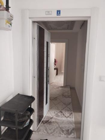 AFYON ÜÇOK EMLAKTAN MAREŞAL F. ÇAKMAK  MAH TEMİZ BAKIMLI 2+1 90M²  SIFIR AYARINDA DAİRE 