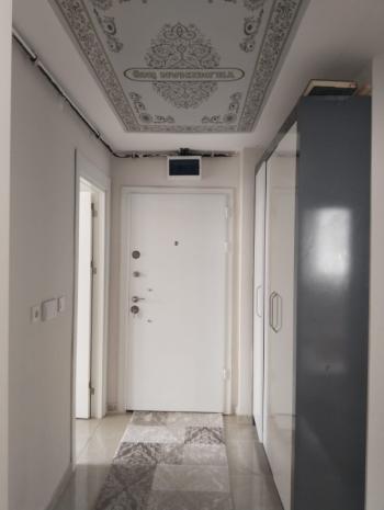 AFYON ÜÇOK EMLAKTAN MAREŞAL F. ÇAKMAK  MAH TEMİZ BAKIMLI 2+1 90M²  SIFIR AYARINDA DAİRE 