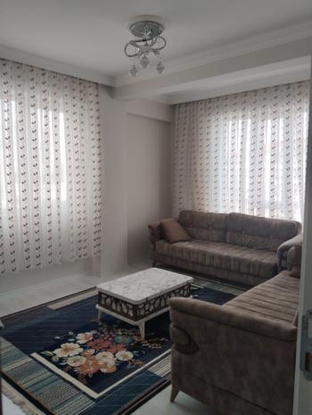 AFYON ÜÇOK EMLAKTAN MAREŞAL F. ÇAKMAK  MAH TEMİZ BAKIMLI 2+1 90M²  SIFIR AYARINDA DAİRE 