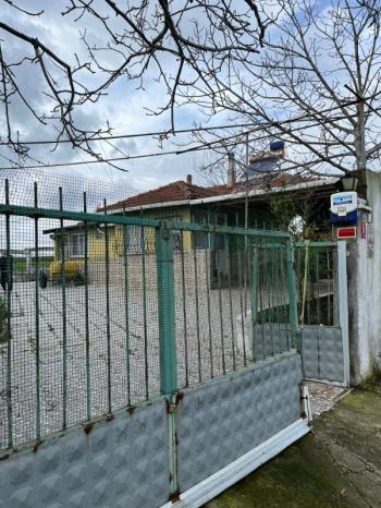 Balıkesir Gönen Merkeze 17 km mesafede  Satılık   510 m²  Müstakil Bahçeli Ev