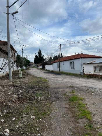 Balıkesir Gönen Merkeze 17 km mesafede  Satılık   510 m²  Müstakil Bahçeli Ev