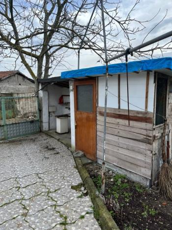 Balıkesir Gönen Merkeze 17 km mesafede  Satılık   510 m²  Müstakil Bahçeli Ev