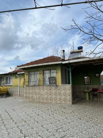 Balıkesir Gönen Merkeze 17 km mesafede  Satılık   510 m²  Müstakil Bahçeli Ev