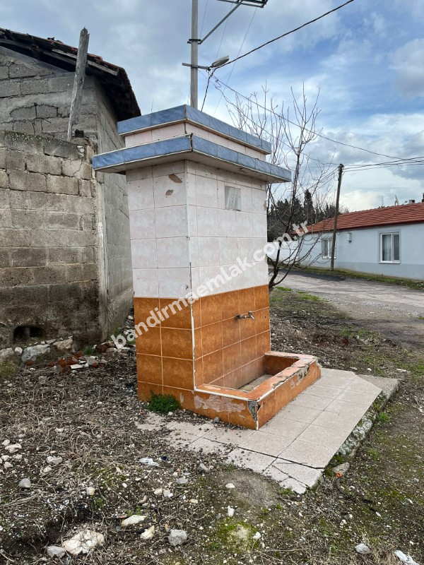 Balıkesir Gönen Merkeze 17 km mesafede  Satılık   510 m²  Müstakil Bahçeli Ev