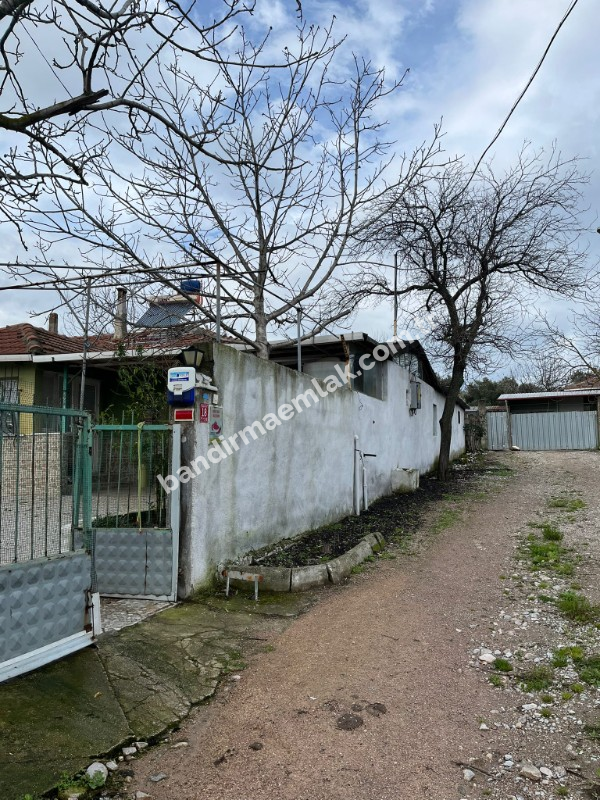 Balıkesir Gönen Merkeze 17 km mesafede  Satılık   510 m²  Müstakil Bahçeli Ev