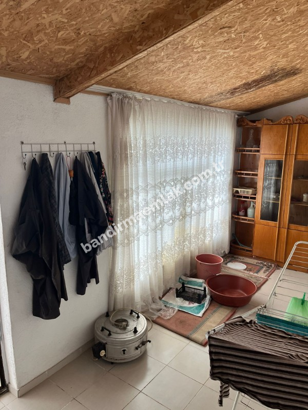 Balıkesir Gönen Merkeze 17 km mesafede  Satılık   510 m²  Müstakil Bahçeli Ev