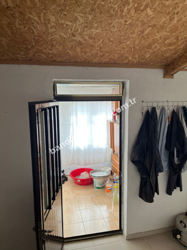 Balıkesir Gönen Merkeze 17 km mesafede  Satılık   510 m²  Müstakil Bahçeli Ev