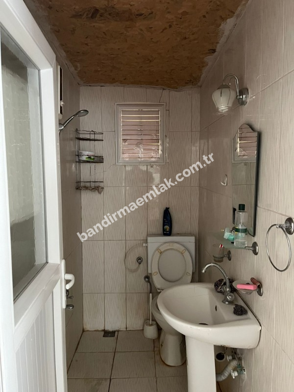 Balıkesir Gönen Merkeze 17 km mesafede  Satılık   510 m²  Müstakil Bahçeli Ev