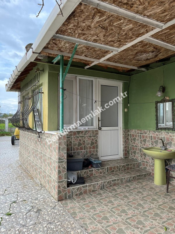 Balıkesir Gönen Merkeze 17 km mesafede  Satılık   510 m²  Müstakil Bahçeli Ev