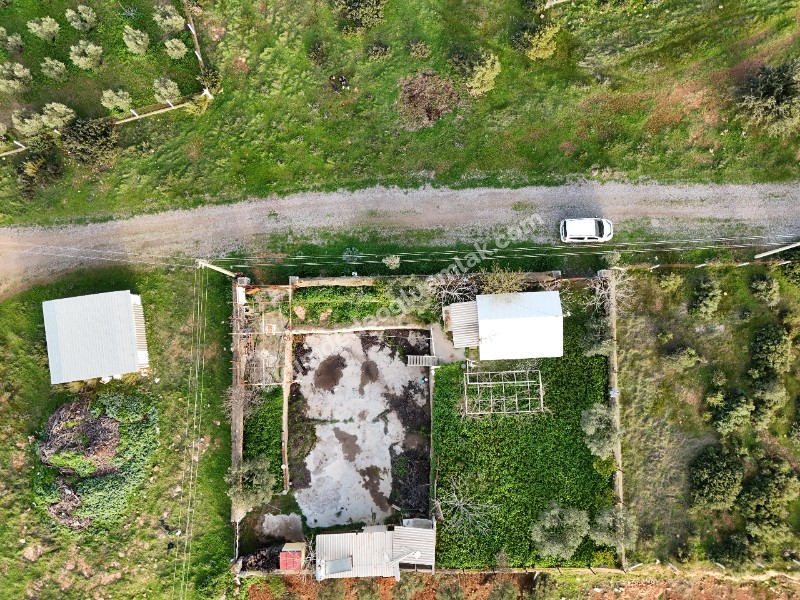 Didim Seyrantepe'de Satılık Köşe Başı Önü Park 636m2 Arsa